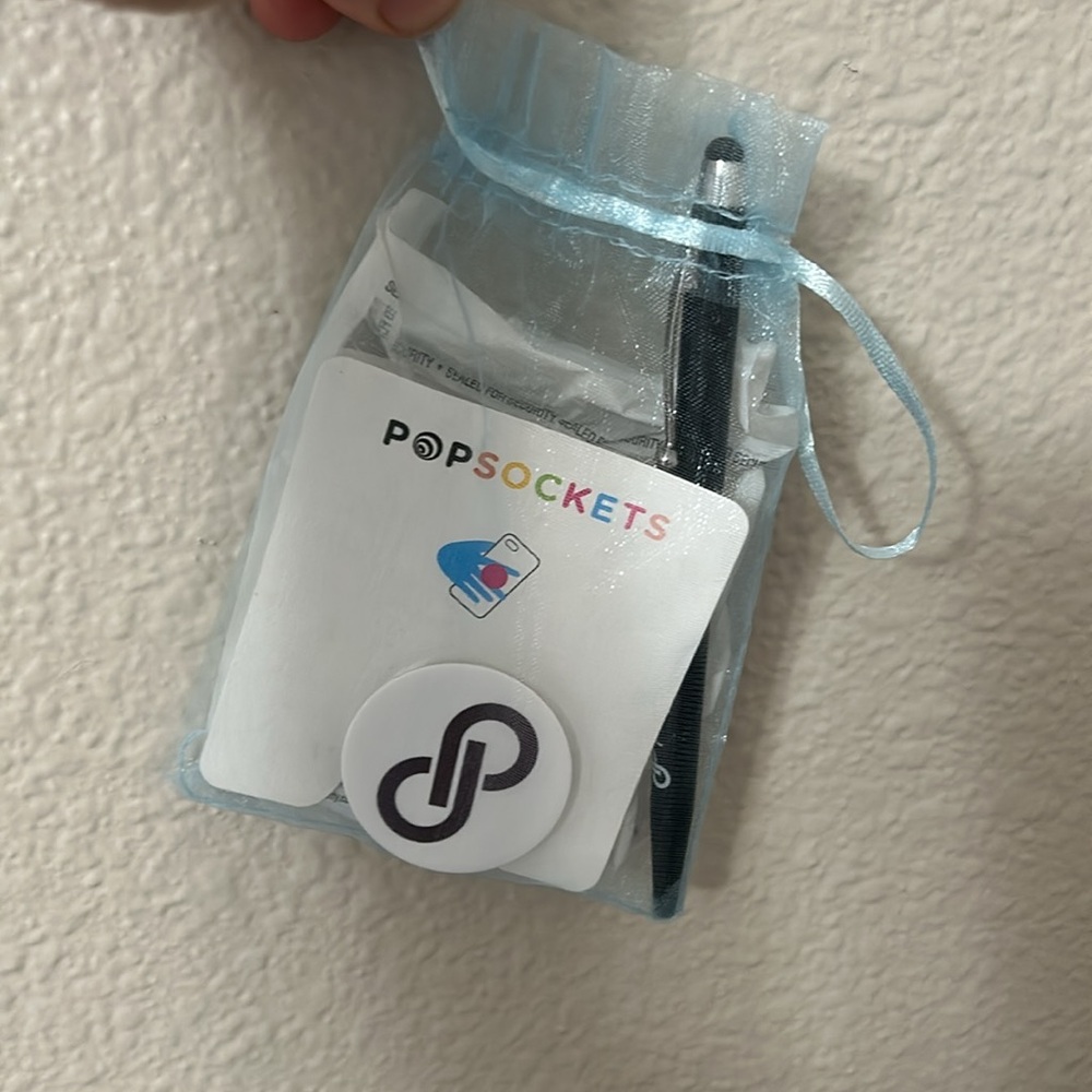 Posh Mark Bundle PopSocket White Phone Grip (2) plus Posh Mark soft top pen - Picture 3 of 3